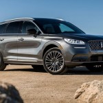 لينكولن كورسير 2021.. مواصفات وأسعار أحدث SUV أمريكية فارهة