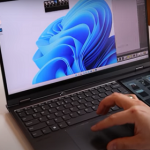 لونوفو تعلن عن حاسب محمول متطور بعدة شاشات