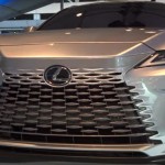 Lexus تكشف عن RX بنسختها الجديدة كليا