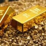 الذهب يحوم فوق مستوى ألفي دولار قبل قرار المركزي الأمريكي بشأن الفائدة