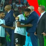 نجم منتخب مصر الأولمبي يشعل مواقع التواصل بتصرفه مع فوزي لقجع