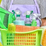 دراسة تكشف عن منتجات التنظيف المنزلية التي تطلق غازات مسببة للسرطان