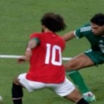 منتخب مصر بعشرة لاعبين يتعادل مع الجزائر 