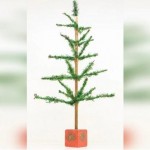 شجرة متواضعة لعيد الميلاد معروضة للبيع في مزاد.. والسعر مفاجأة