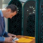 الرئيس الأسد يُدلي بصوته في انتخابات أعضاء مجلس الشعب في أحد المراكز الانتخابية بدمشق