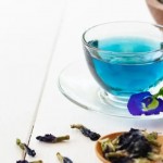 لا أحمر ولا أخضر.. 10 فوائد صحية مذهلة للشاي الأزرق