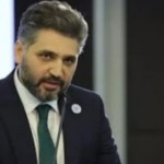وزير يشغل السوريين.. مكافأة خيالية لحارسين حميا متحفاً