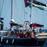 إسرائيل تهدد باعتقال ركاب سفينة الحرية إذا رفضوا أوامر عدم الاقتراب من غزة