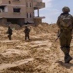 حدث أمني معقّد وانذار بإخلاء 16 منطقة بقطاع غزة.. وإسرائيل تقدم خريطة ثالثة لانتشار قواتها 