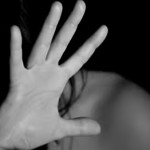 مقتل امرأة على يد طليقها يثير الذعر.. قدمت ضده بلاغين