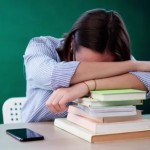كم عدد ساعات النوم التي تحتاج إليها وفقاً لعمرك؟