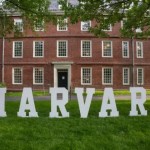 إدارة ترامب تفرض قيودا جديدة على جامعة هارفارد