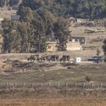 رغم اتفاق وشيك.. إسرائيل تتوغل بريف القنيطرة وتقيم حاجزاً للتفتيش