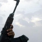 إصابة صحفية ووالدها بإطلاق نار إثر هجوم على منزلهم في اللاذقية