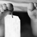 استخدم أداة حادة.. طفل يقتل زميله ويمزق جثته انتقاماً