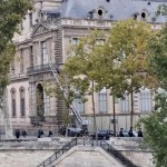  خلال 7 دقائق.. لصوص يسطون على متحف اللوفر ويسرقون مجوهرات لا تقدر بثمن