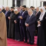 الرئيس الشرع يؤدي صلاة الفجر في أحد مساجد دمشق ويتحدث إلى المصلين |فيديو