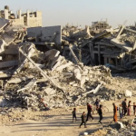 حماس تكذّب رواية الاحتلال ونتنياهو يجتمع بقادة وزارة الدفاع.. وإسرائيل تنسف مباني شرقي غزة انتهاكا لوقف إطلاق النار