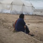 الاحتلال يقصف خلف الخط الأصفر ويكثف اقتحاماته في الضفة.. إدارة ترامب تضغط على إسرائيل لحل أزمة مقاتلي حماس برفح