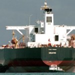 الحظر البحري الأميركي يشل حركة ناقلات النفط.. وواشنطن تحذر الطيران في فنزويلا