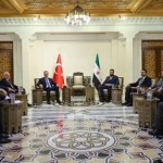 وفد تركي يزور سوريا يضم وزيري الخارجية والدفاع ورئيس الاستخبارات