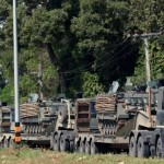 تايلند وكمبوديا تواصلان تبادل إطلاق النار عبر الحدود ومساع للتهدئة