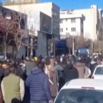 اتساع احتجاجات إيران.. وسقوط قتلا في اشتباكات مع الأمن