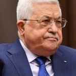 إعلام فلسطيني نقل الرئيس الفلسطيني محمود عباس إلى المستشفى في رام الله