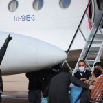 نقل الأهالي أصحاب الإصابات الخطيرة من مشافي دير الزور إلى دمشق وحلب عبر طائرات الجيش