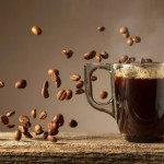 4 آثار خطيرة لشرب القهوة على معدة فارغة.. تعرف عليها 