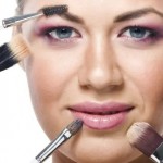 قرار لمحافظة اللاذقية بمنع تبرّج الموظفات يثير جدلاً بسوريا