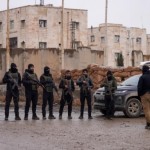 العراق يتسلم 450 معتقلا من تنظيم الدولة قادمين من سوريا