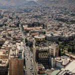 الطقس.. الحرارة أعلى من معدلاتها وفرصة لهطولات مطرية خفيفة ومتفرقة في بعض المناطق 