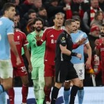 سخرية من صلاح بعد تنفيذ أسوأ ركلة حرة في التاريخ