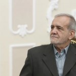 لماذا قطعت القناة الرسمية الإيرانية بث كلمة بزشكيان؟