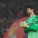 والد كورتوا: لاعب ريال مدريد استخدم الصحافيين لتحطيم ابني