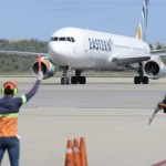 هبوط أول طائرة ركاب أوروبية في كاراكاس منذ اختطاف مادورو