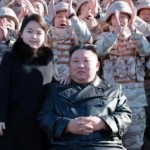  ابنة كيم جونغ أون البالغة من العمر 13 عاما تتولى قيادة القوات النووية