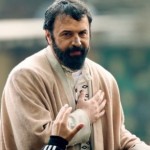 تيم حسن يثير تفاعلاً واسعاً بمشهد في مولانا.. ما علاقة باب الحارة؟ | فيديو