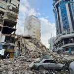 إسرائيل تحذر سكان المناطق من ضربة وشيكة.. وحزب الله يشن هجوماً صاروخياً على قاعدة بحرية