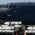 حشد قاذفات أمريكية في بريطانيا.. مؤشرات على تصعيد جوي أوسع ضد إيران