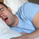 متى يصبح سيلان اللعاب أثناء النوم علامة على مرض خطير؟