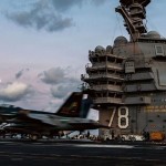 حاملة الطائرات الأمريكية جيرالد فورد تغادر نحو اليونان بعد حريق وإصابة 200 بحار