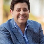 تطور في حالة هاني شاكر الصحية.. تحسن كبير ويعود إلى مصر قريباً