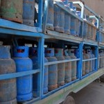  رأي عام... تجار الازمات بين المتوفر على الطرقات والمقطوع عند المعتمد!!!