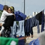 أعداد قتلى الغارات على لبنان تتجاوز 1200.. ونتنياهو يأمر الجيش بتوسيع المنطقة العازلة