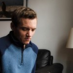 7 علامات رئيسية للتوحد عند البالغين غالبا ما تُغفل