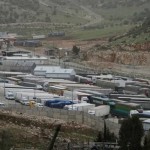 بضغط دبلوماسي.. إسرائيل تتراجع عن استهداف معبر المصنع بين لبنان وسوريا