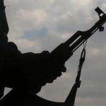 تكرار حوادث إطلاق النار.. مقتل سيدة وإصابة زوجها وطفلتها بهجوم مسلّح في حمص