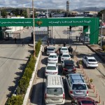 أهم معبر بين سوريا ولبنان يعود للعمل: تهديد إسرائيل زال